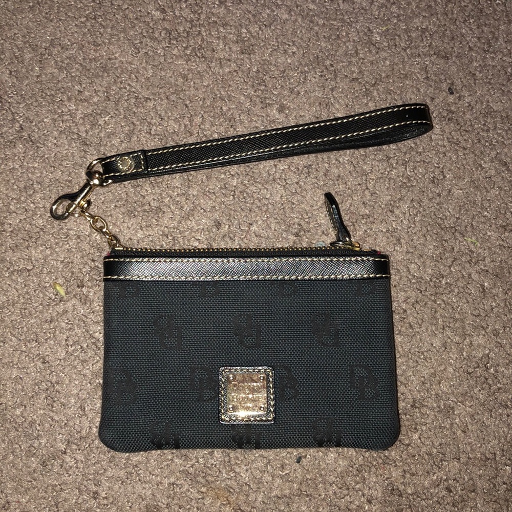 Dooney & Bourke Wristlet!